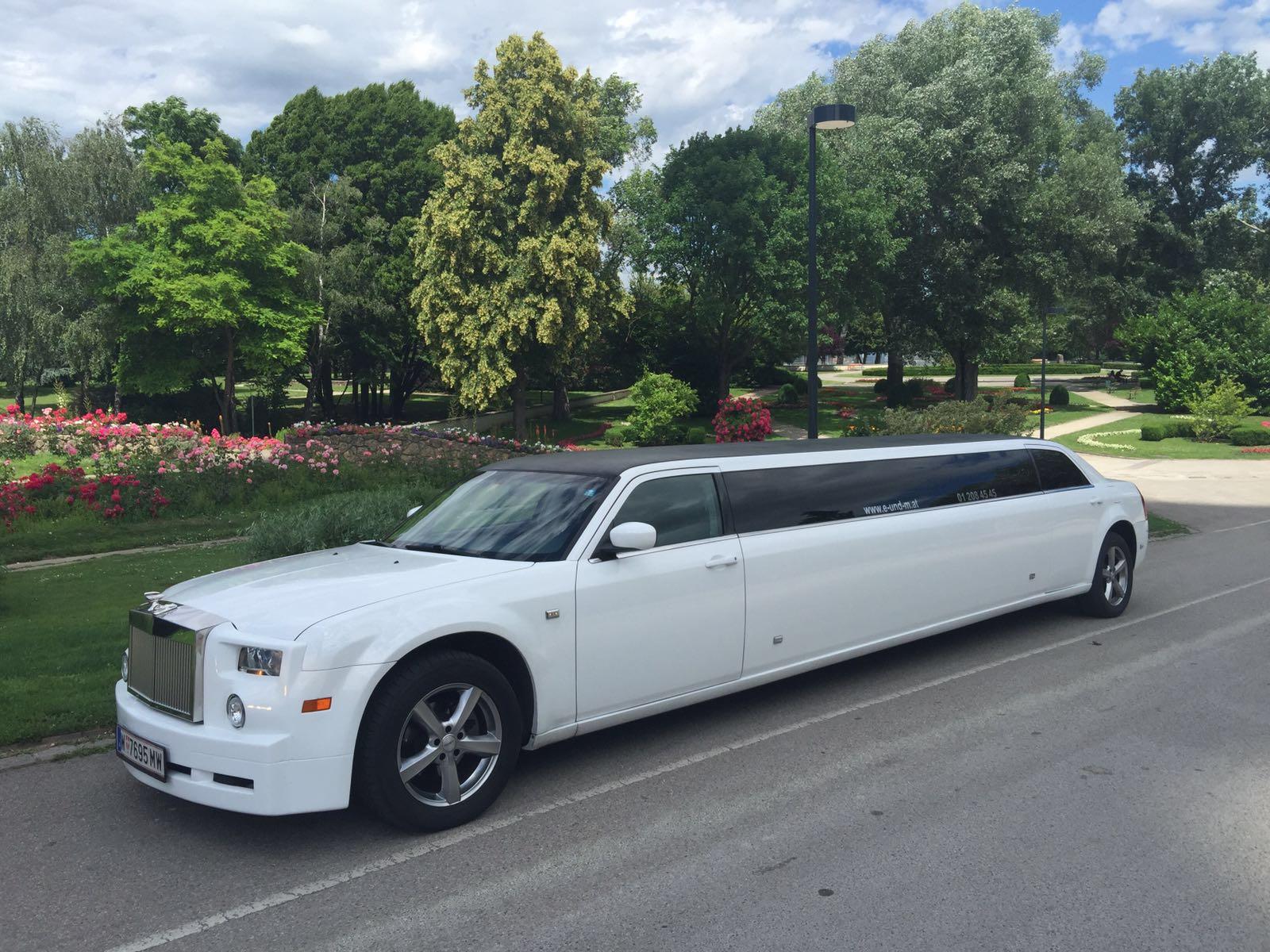 Limousine mieten Niederösterreich | E&M Limousinen